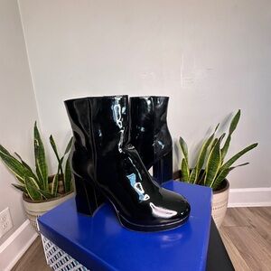 Limelight Shiny Black Heeled Boots